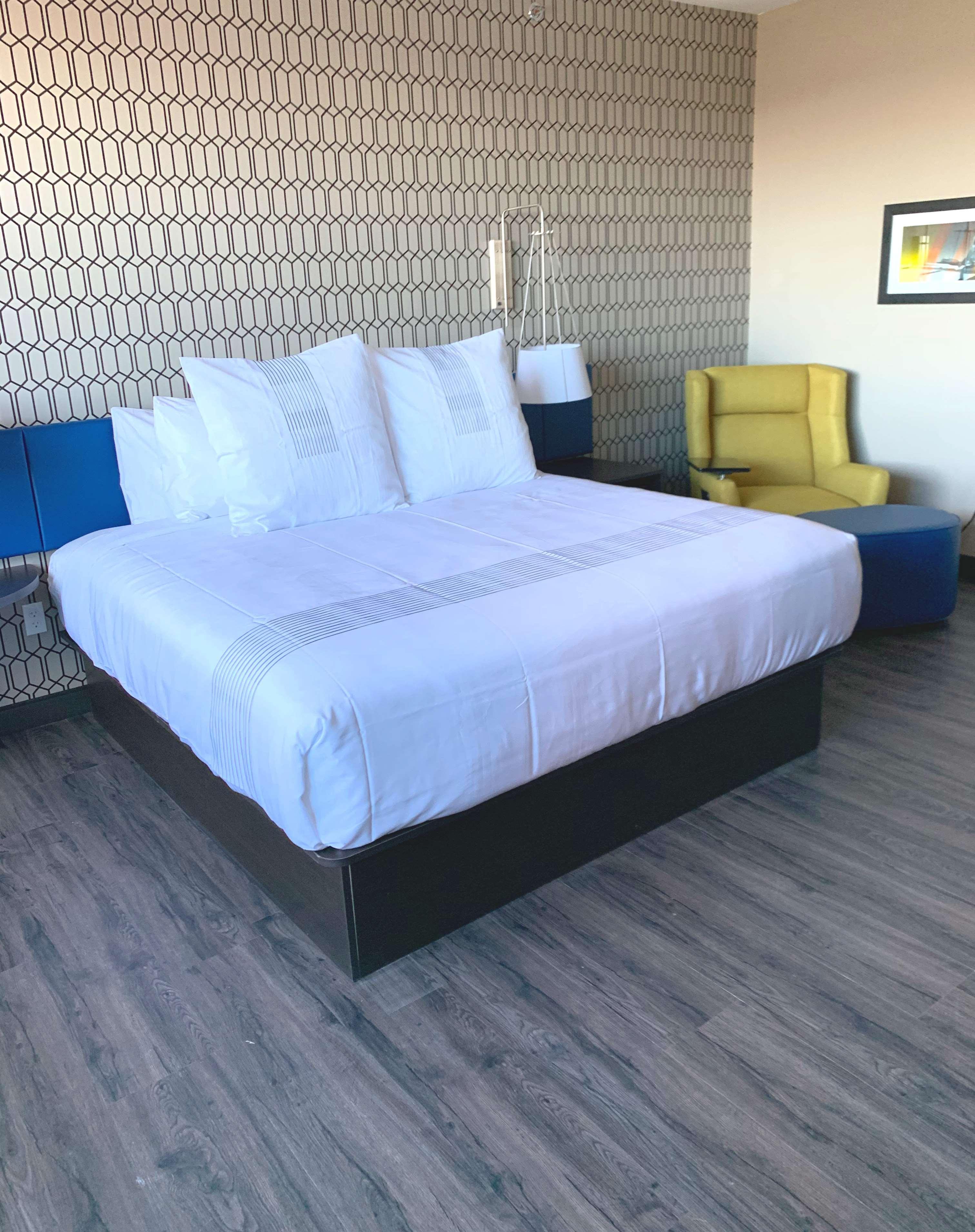Glo Best Western Dawley Farms In Су-Фолс Экстерьер фото